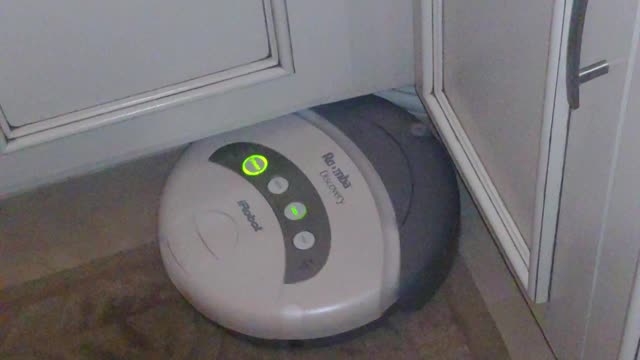 Resurrected my 17 year old Roomba