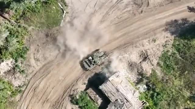 +18 Disturbing Video showing dead and wounded