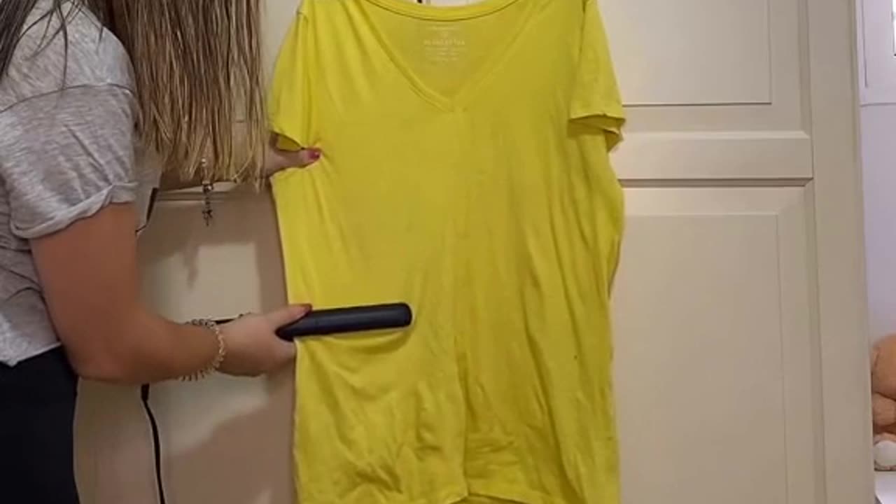 Hair Straightener Used As Impromptu Iron