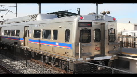 211229 RTD A-train at Peoria St in Aurura, CO