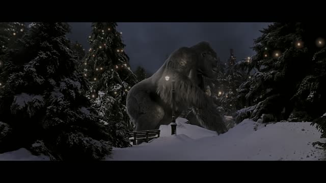 King Kong _ Christmas With Kong in Central Park in 4K