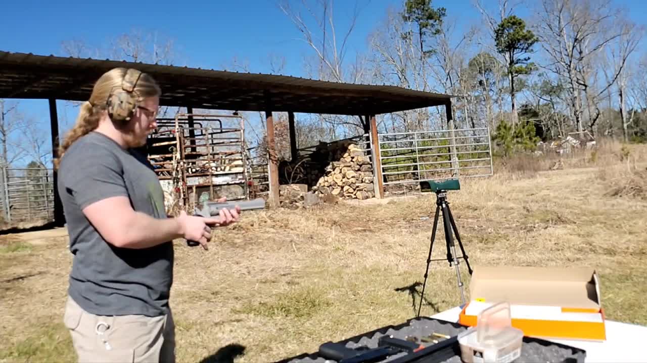 Bringing the Heat! 454 Casull Massive Recoil!