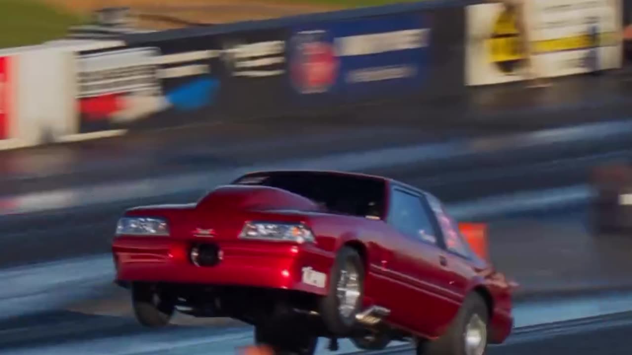 Unbelievable Car Stunt: Jaw-Dropping Video