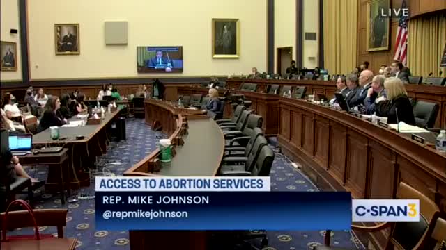 Abortion Activist's Brain Malfunctions and Short Circuits After Just One Opposing Question