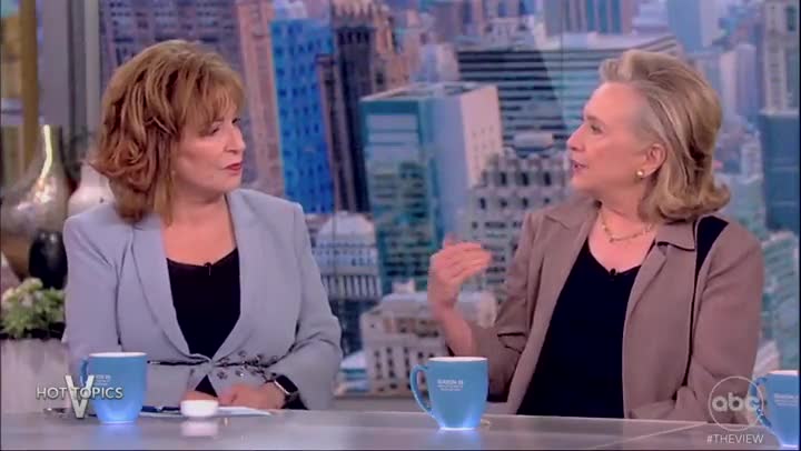 Hillary Clinton: " No one is above the law"