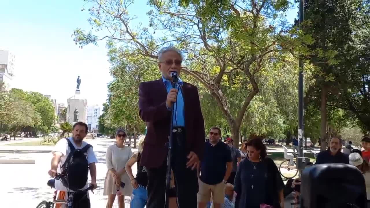 DOCTOR EDUARDO YAHBES