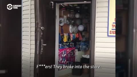 Hungry Russian Soldiers Looting Shops, Grocery Stores and Banks In Ukraine