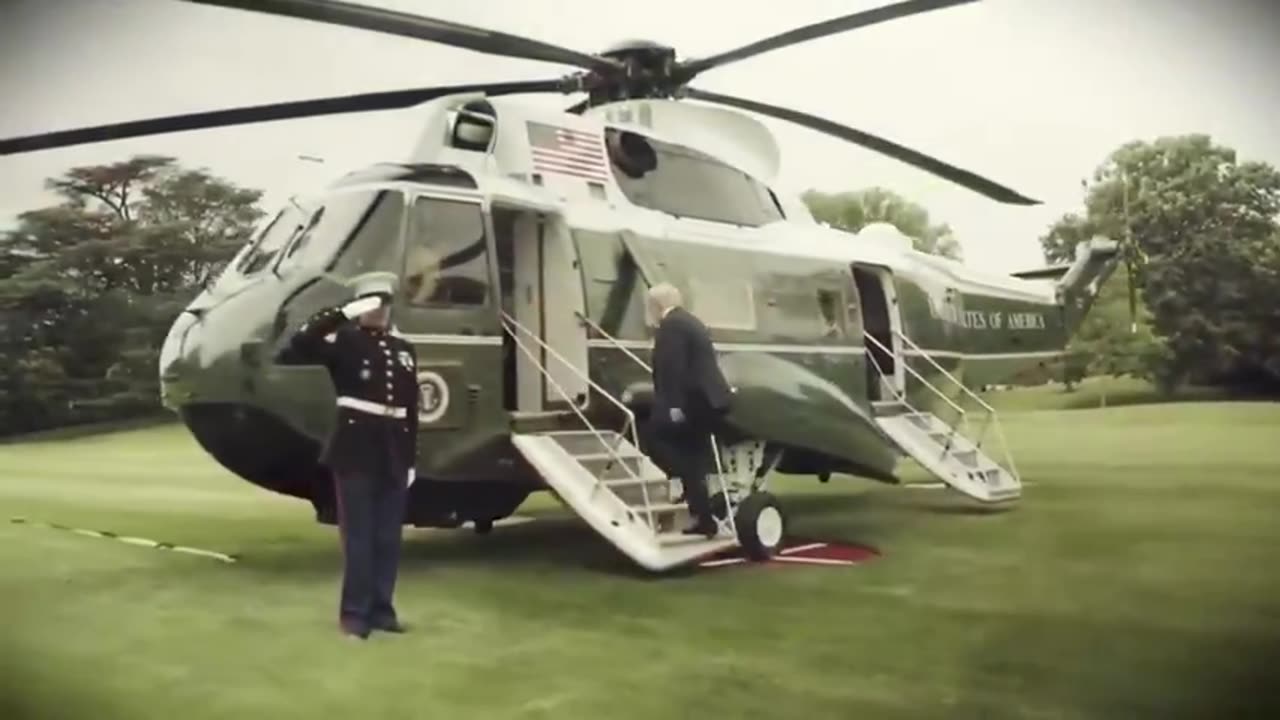TRUMP BREAKS INTERNET WITH STUNNING AD IN RESPONSE TO INDICTMENT | CHILLS 8-15-23 BENNY JOHNSON