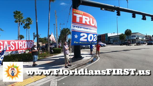 Early Attendees to FREEDOM CORNER MAGA rally Ft Lauderdale FL