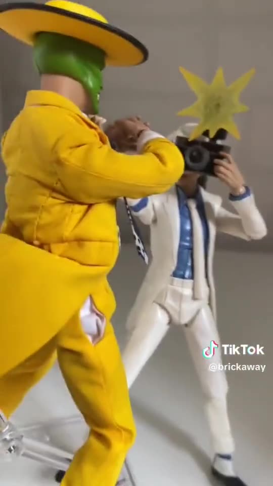 THE MASK vs MICHAEL JACKSON