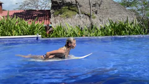 Surf Completely : How To Duck Dive