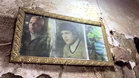Third-generation Egyptian carpenter keeps family tradition alive