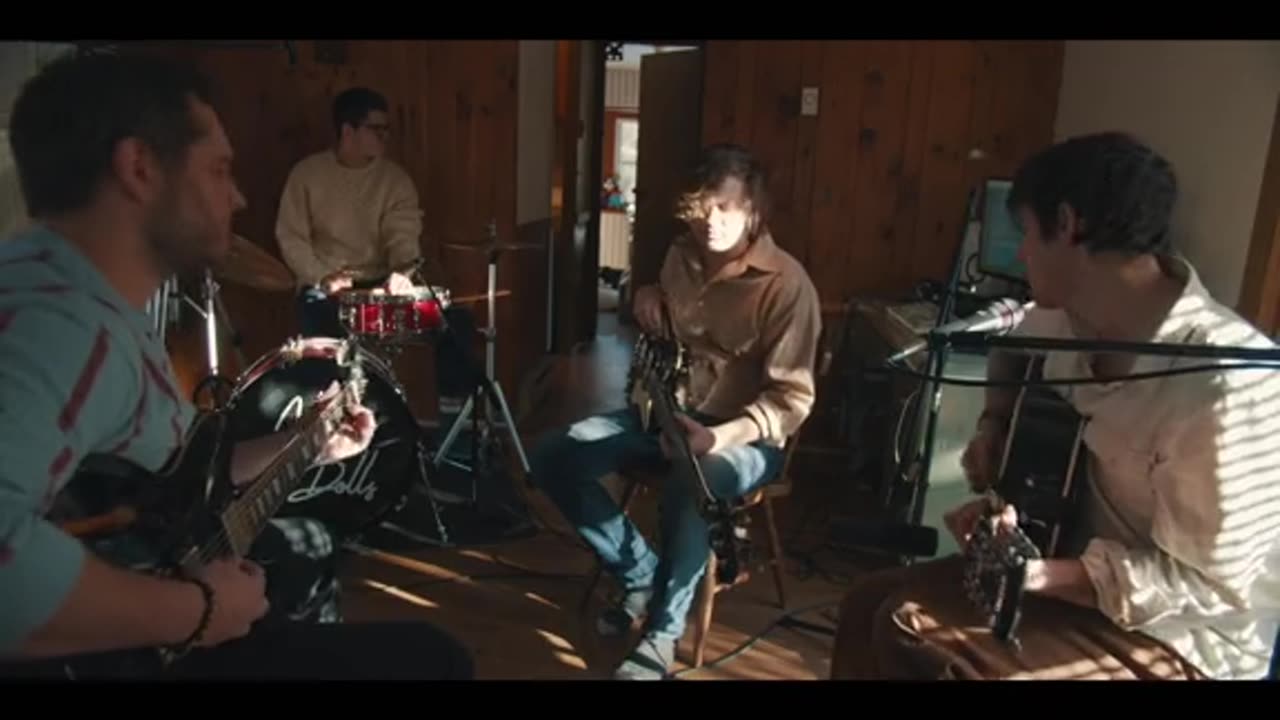 Simply the best sang by Nicotine Dolls