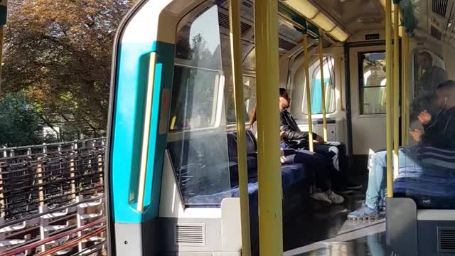 London Underground Door Malfunction