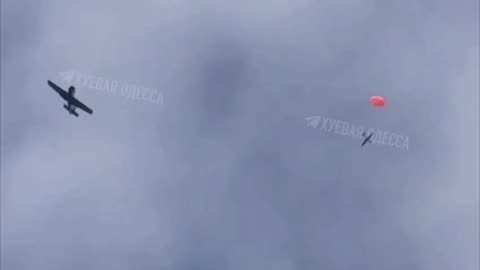 🇺🇦✈️ Yak-52 hunts for Russian UAVs in Odesa!