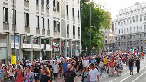 Corteo Milano 4 settembre