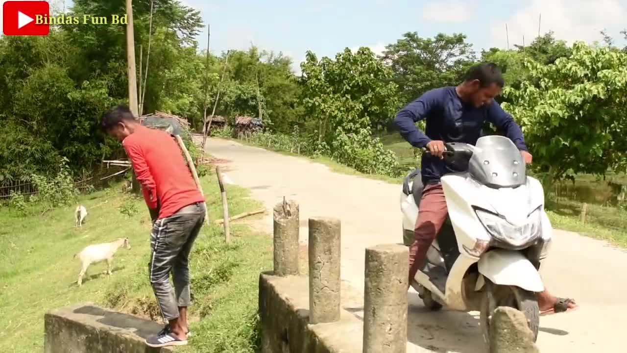 Must Watch Funny 😂😂Comedy Video 2021 try to not lough