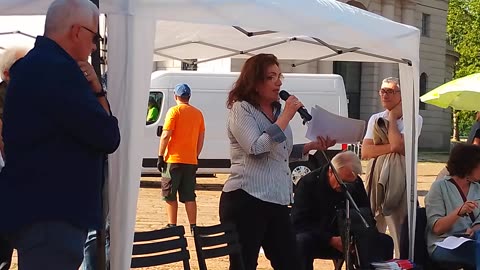 Voto o astensione - Europee 2024 - Arco della Pace - Interv. di Antonia Parisotto
