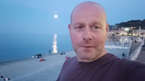 Francia csapatás 119 - Nizza tengerpart romcsi holdfénnyel