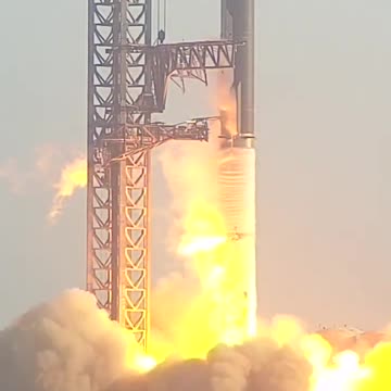 Integration of the most powerful rocket in the world