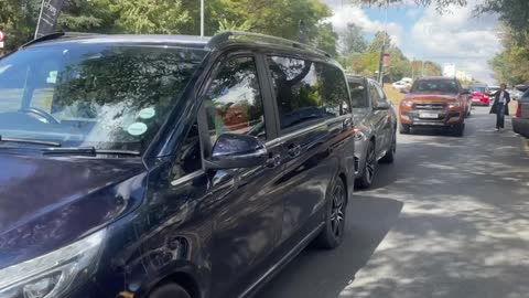 Motorcade arrives at the wreath laying of former Mayor Mpho Moerane