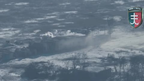 Ukrainian Marines Blow Up Russian Soldiers Hiding In Building in Marinka
