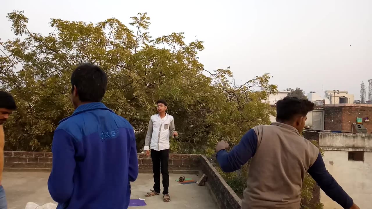 See patangbazi at Makar sankranti parv