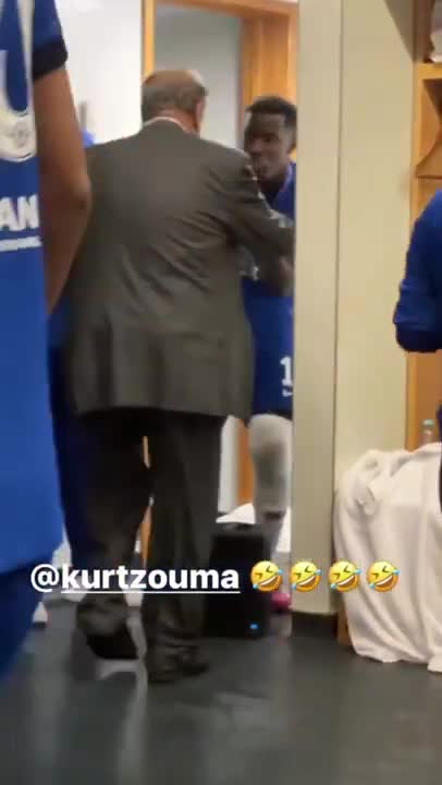 Kurt Zouma Funny Dancing
