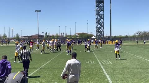 Walker Howard works in team drills and throws deep TD