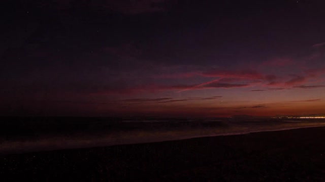 The boundary between evening and night forms a different natural landscape!