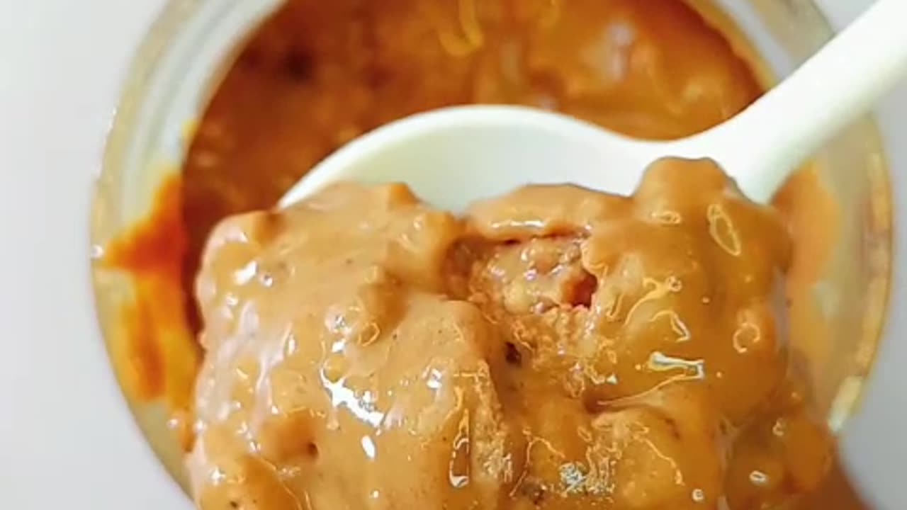 Making of bnana butter shake