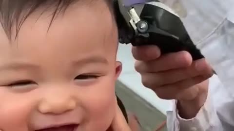 cute baby first time hair cuting