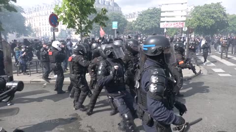 Paris May Day protest turns ugly as police clash with protesters