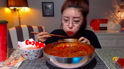 Spicy Bibim noddle -naengmyeon Mukbang Challenge