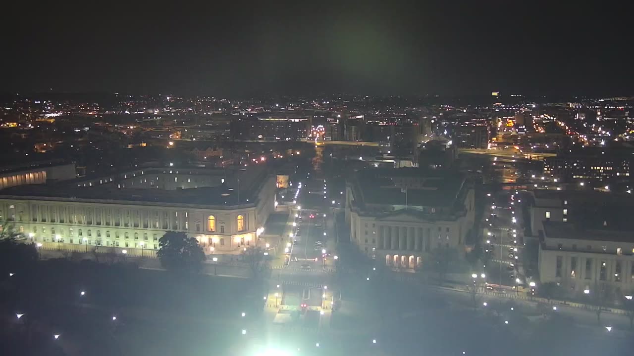 Camera0901USCDLADomeSouth_2021-01-06_Starting_at_02h00min01s273ms.mp4