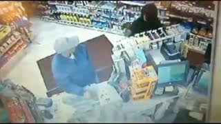 Shoutout to This Customer Who Stopped an Armed Robbery