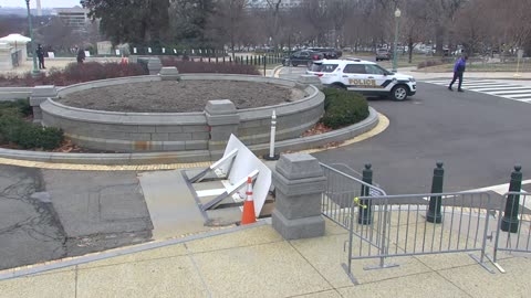 7214USCG00SenatePlazaOutbound_2021-01-06_11h40min00s593ms.mp4