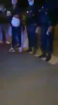 Polícia Francesa pedindo demissão...