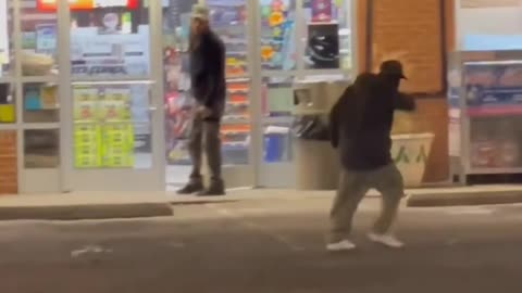 Store Clerk vs Thief