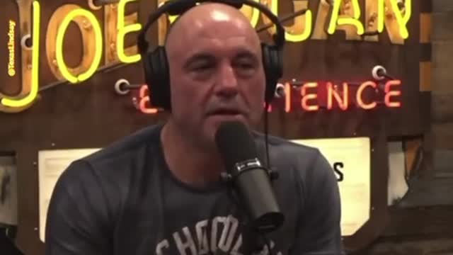 JOE ROGAN HAS ONE PIECE OF ADVICE: -VOTE REPUBLICAN!