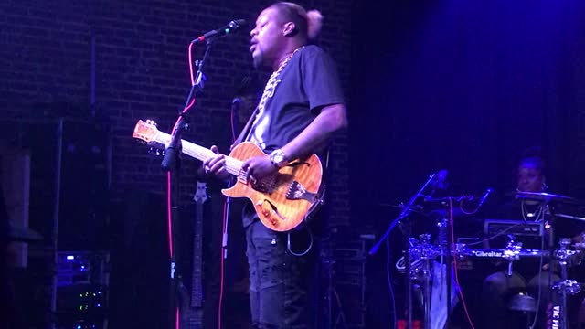 Eric Gales 13