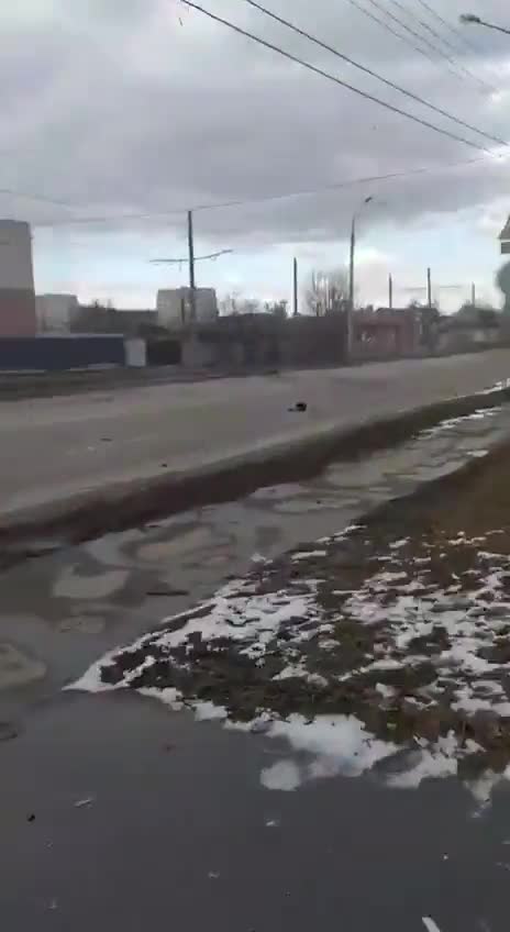 Tank vs Tank duel in the streets of Ukraine.