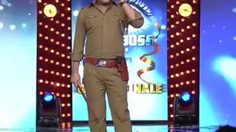 Kapil ne liye Salman Khan se maje