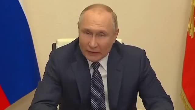 Putin Blames the Leaders of Western Countries for Making Decisions That Lead to a Global Recession