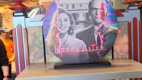 Disney Springs Marvel Super Hero Headquarters. A walk through the store.