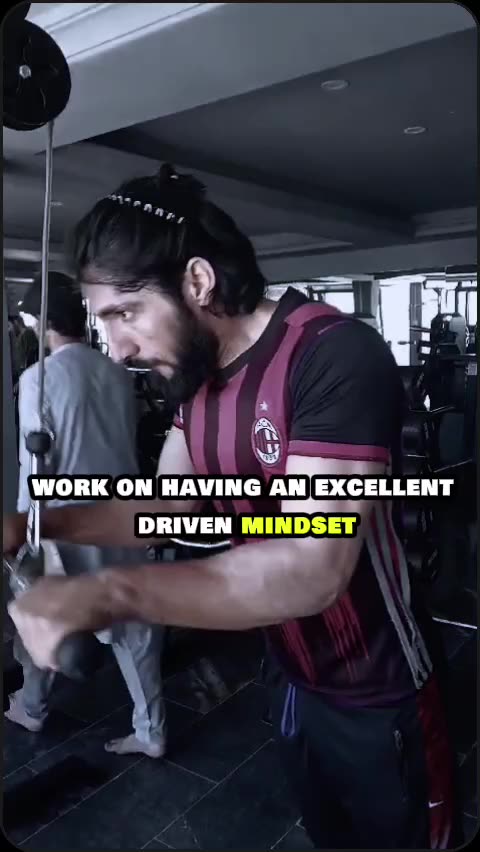 Tricep pushdown machine