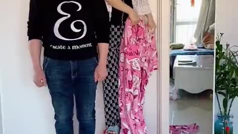 Chinese funny video try to don't laugh.