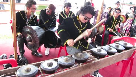 Sazau Paina : Dusun Tanga'a of North Borneo