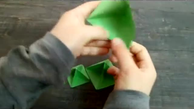 [TUTORIAL] Origami Albero di Natale