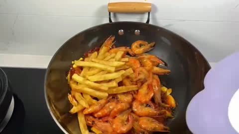 Dry pot prawns